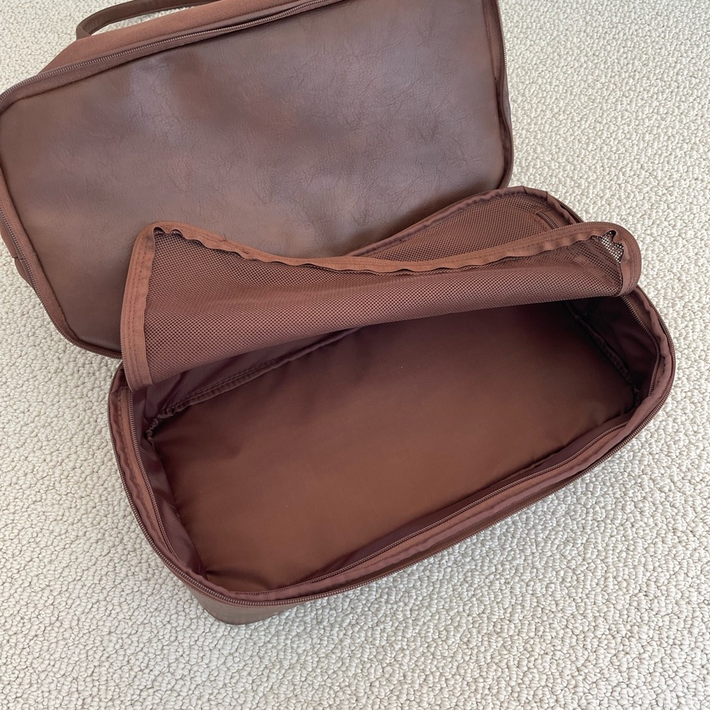 Beis Brand Brown Tote Bag with Leather Accents and Shoe Storage - Picture 6 of 7